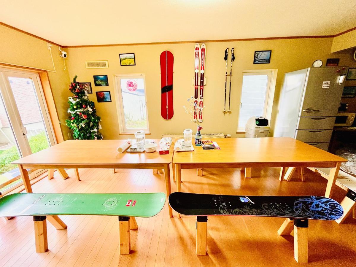 Yellow House Niseko كوتشان المظهر الخارجي الصورة